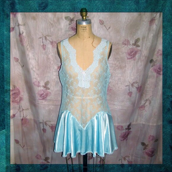 🌊NEW🌊 (vintage) size L Val Mode Lace Chemise Made in the USA! - Picture 1 of 13